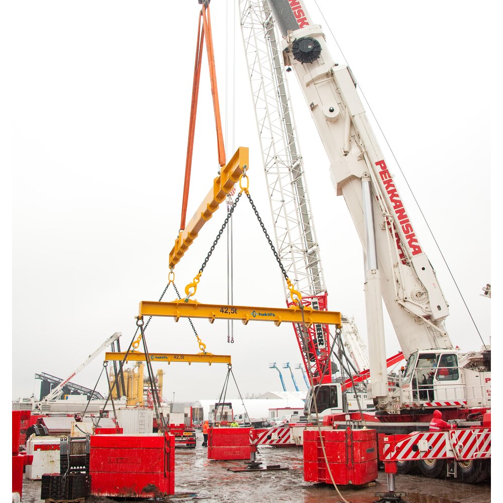 Mobile drum carrier for steel drums